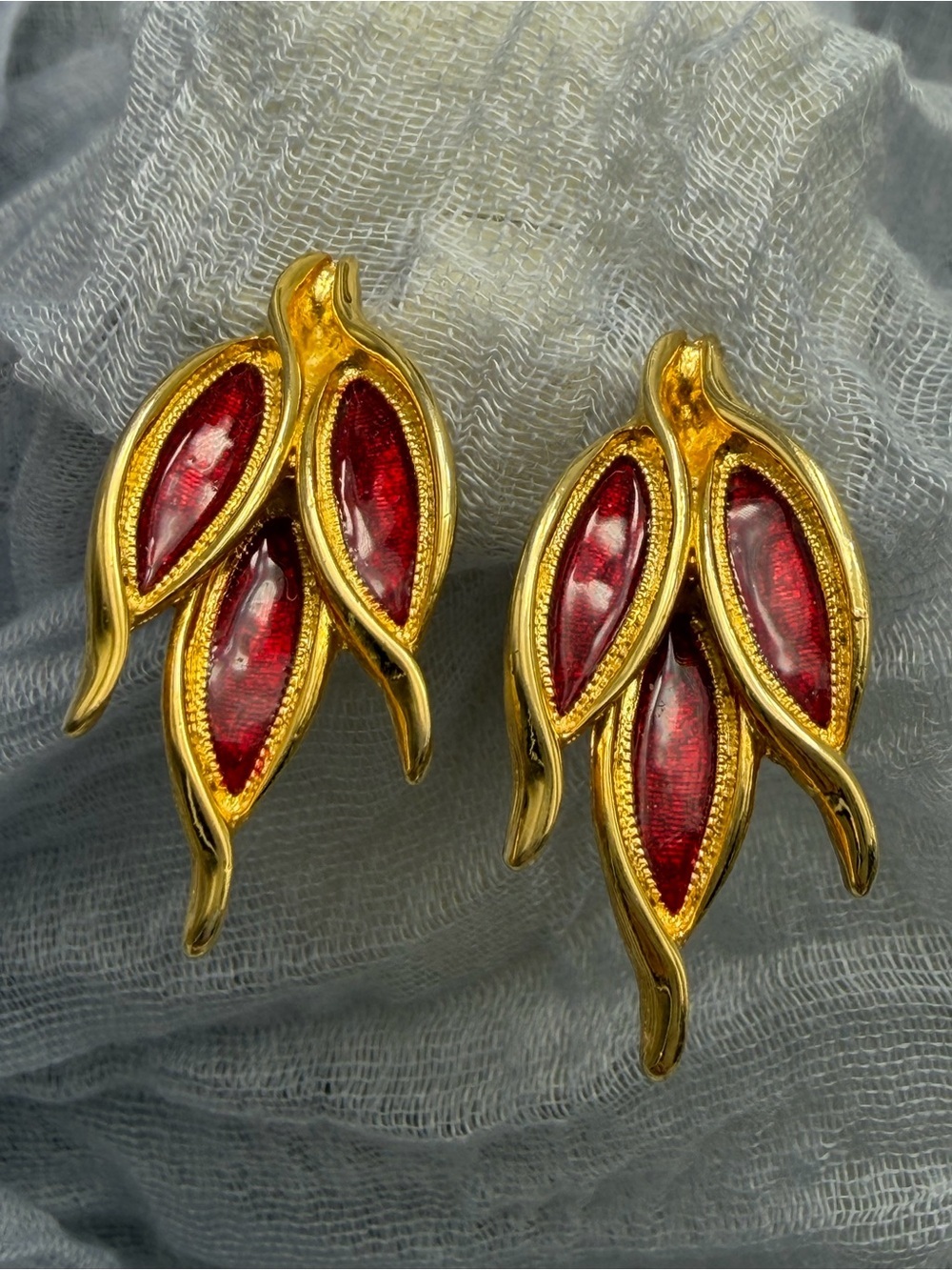 Dolce & Gabbana Gold-Tone clip Earrings with Red Enamel Leaf #303
